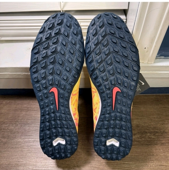 Nike Mercurial Superfly 10 Academy TF KM ‘Laser Orange’ Men’s Sz 11.5 FQ8333-800 - Picture 3 of 3